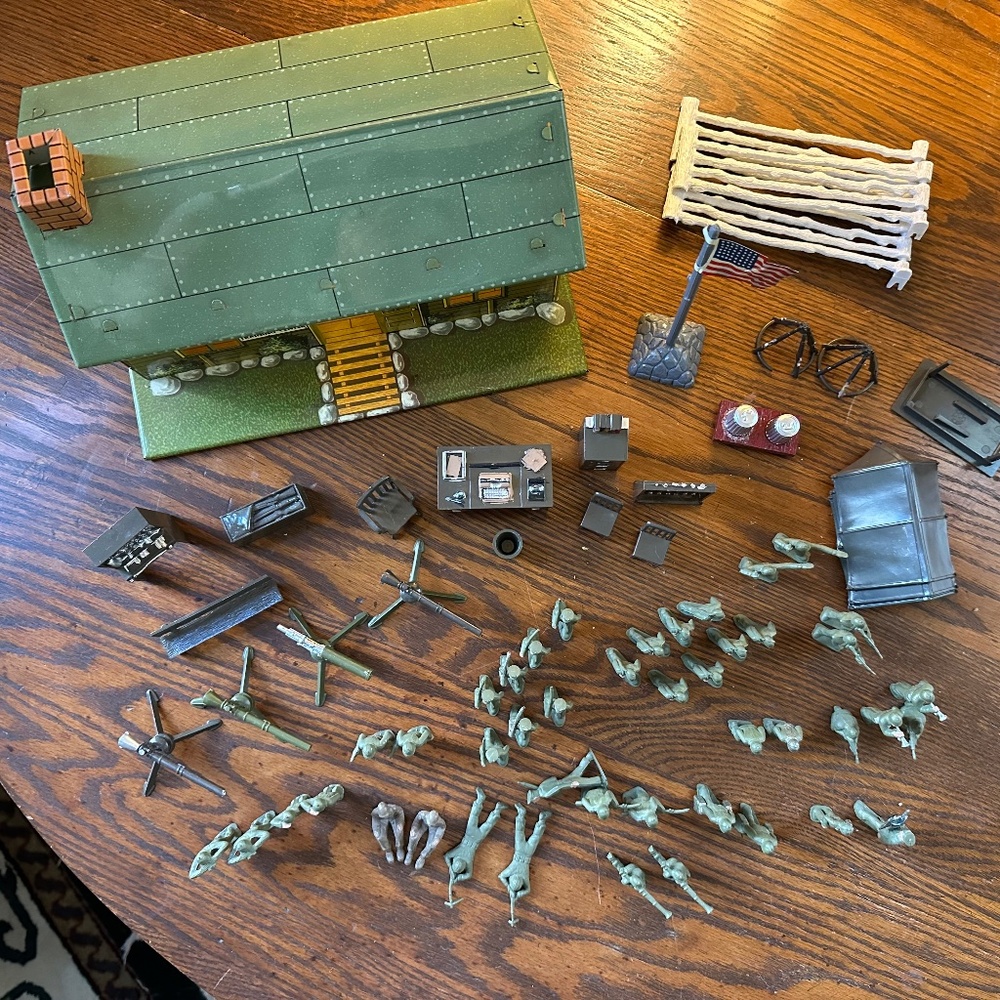 Vintage Marx Toys T3-21 US Army Headquarters Training Center